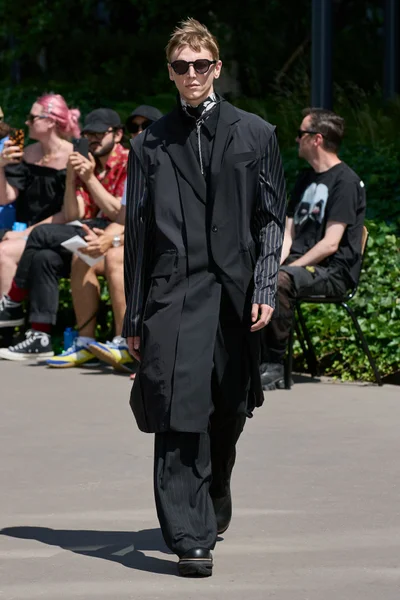 Look 54